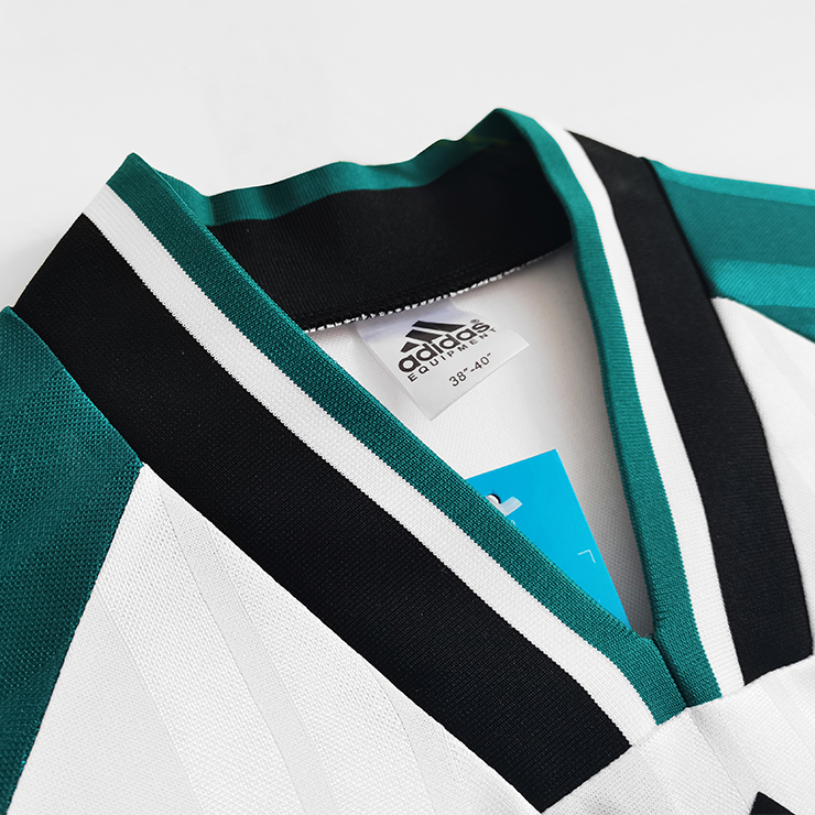 Camisola de Futebol Vintage Liverpool Away 1993/95