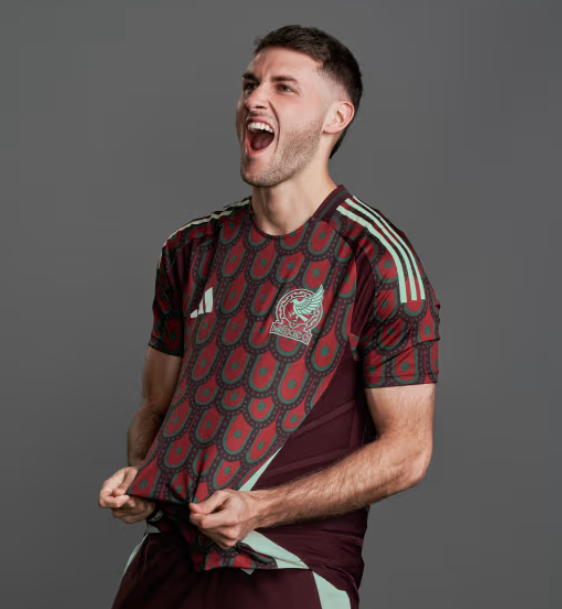 1716452431785998.png Q@Q}Z3VQC~_U5IITTJEXLTM.png