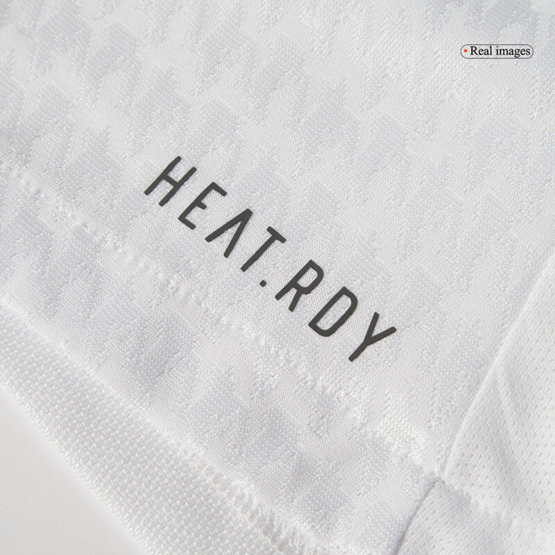 VALVERDE #8 Real Madrid Home Authentic Soccer Jersey 2024/25