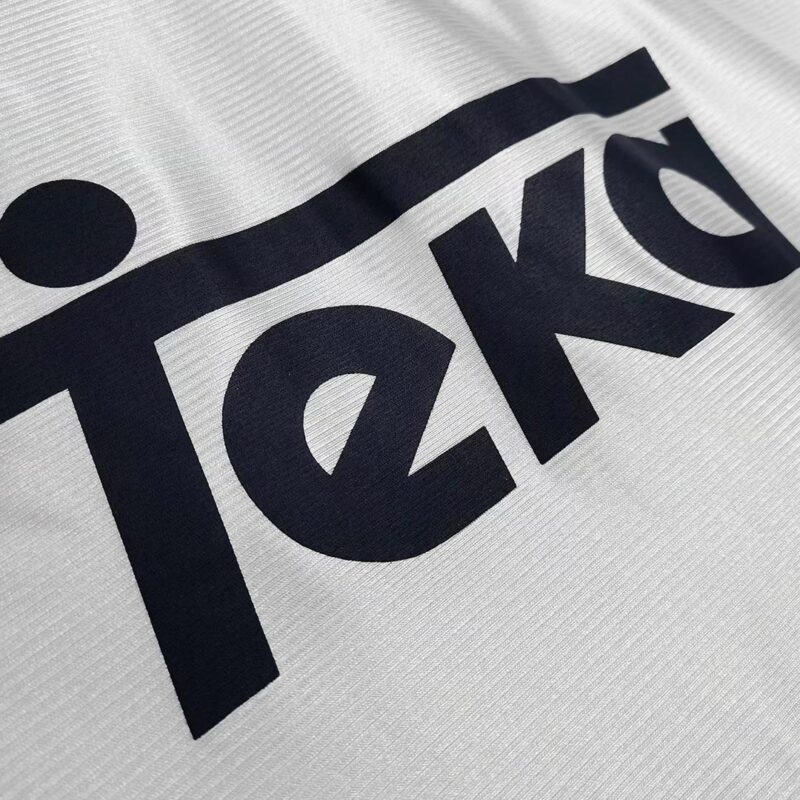 Vintage Soccer Jersey RAUL #7 Real Madrid Home 1999/00