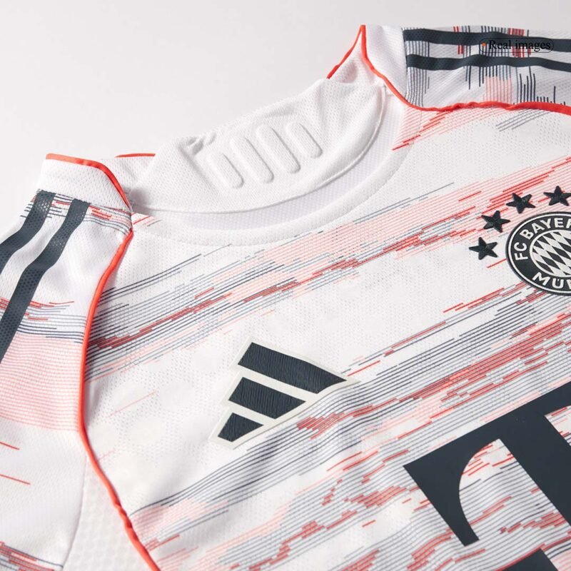 MÜLLER #25 Bayern Munich Away Authentic Soccer Jersey 2025/26