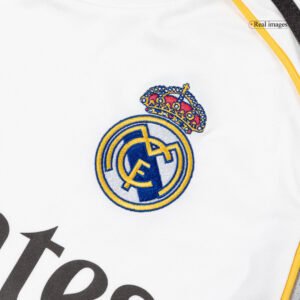 HUIJSEN #24 Real Madrid Home Soccer Jersey 2025/26