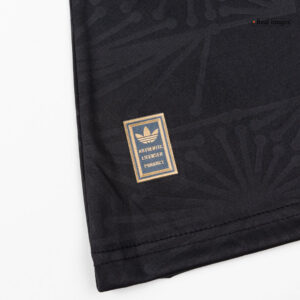 618359_10 women jersey