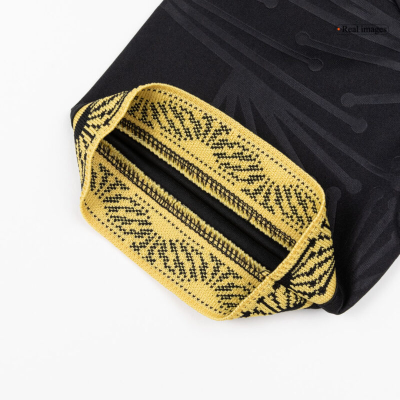 618359_8 women jersey