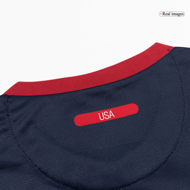 613912_10 USA Away Soccer Jersey Retro 2010