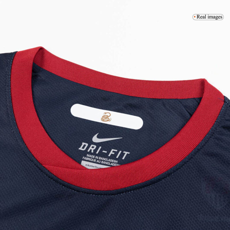 613912_4 USA Away Soccer Jersey Retro 2010