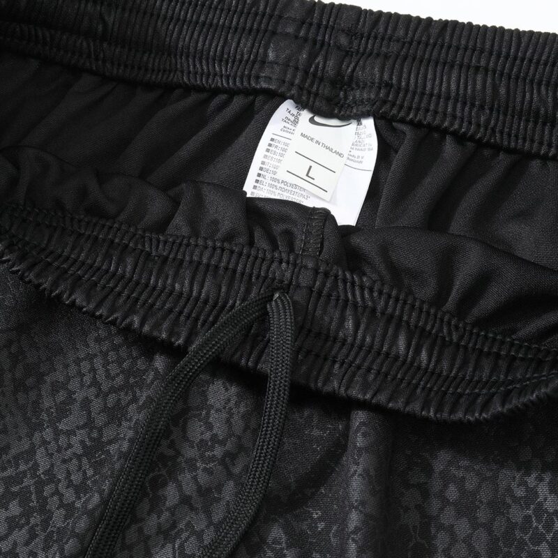 Barcelona Sweatshirt Kit 2025/26 - Black (Top+Pants)