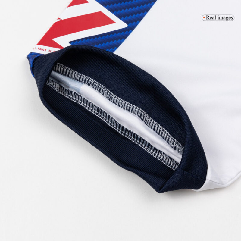 618565_8 Real Sociedad Home Soccer Jersey 2025/26