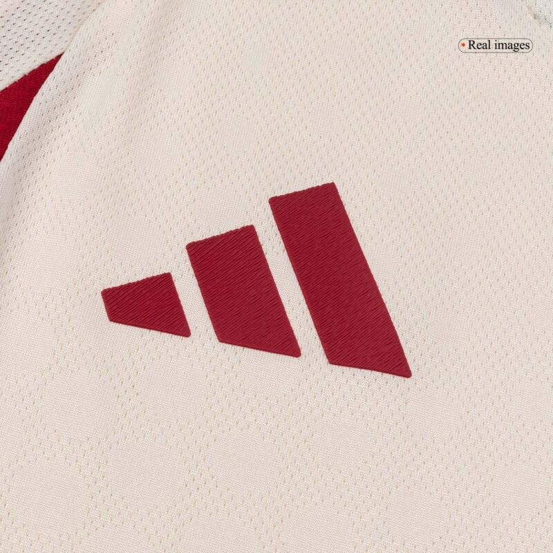 ISAK ##9 Liverpool Away Authentic Soccer Jersey 2025/26