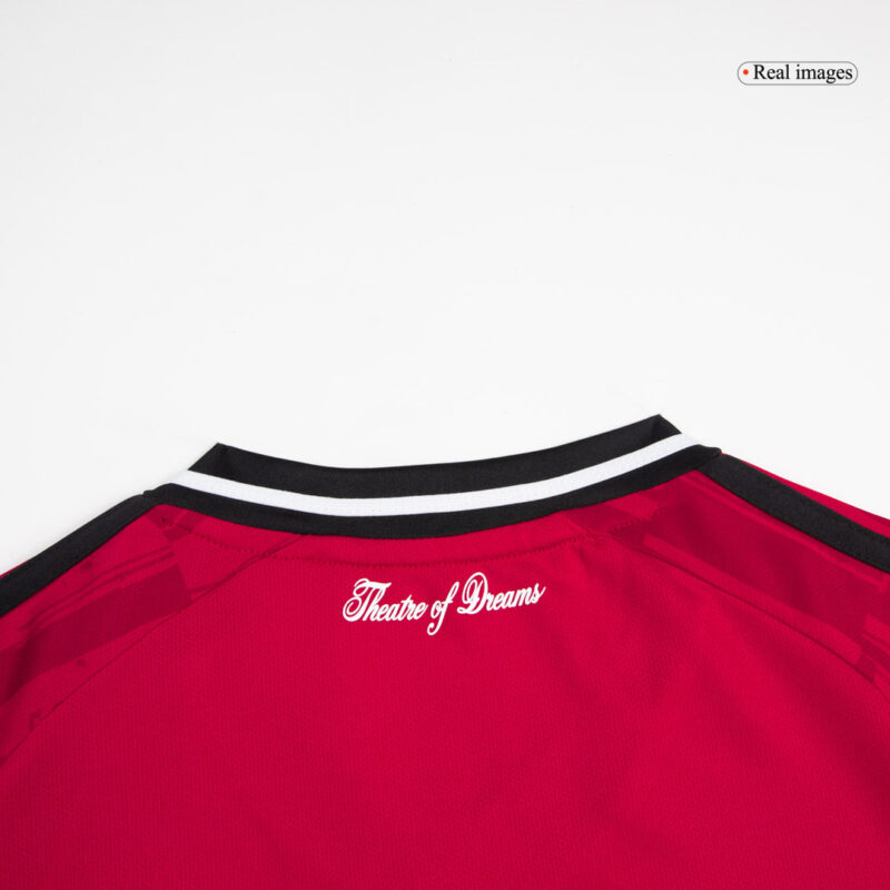 ŠEŠKO #30 Manchester United Home Soccer Jersey 2025/26