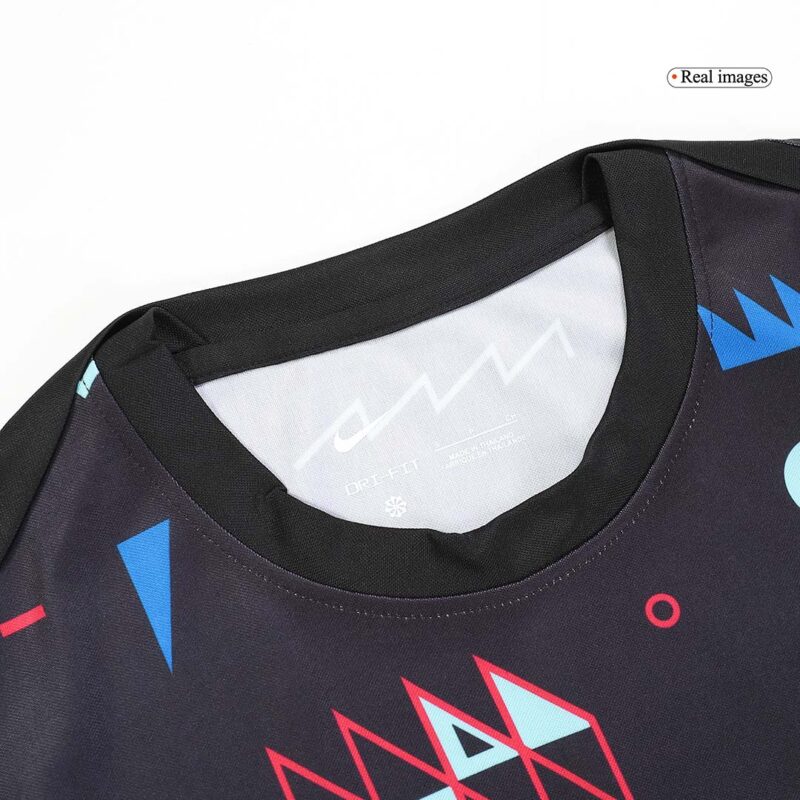 475424_7 Portugal Pre-Match Training Jersey Replica 2024/25