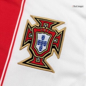 613917_5 Portugal Away Soccer Jersey Retro 2010